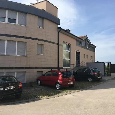Apartman Luka Apartment Pula